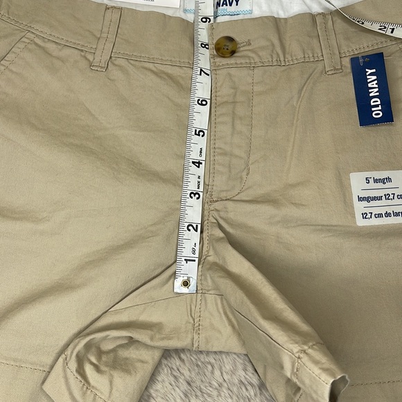 Old Navy•khaki•Shorts - Picture 7 of 10